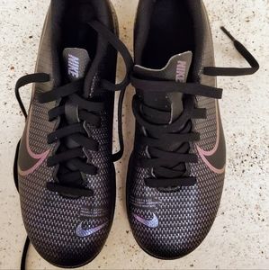 Brand new Nike Youth size 1 Soccer Shoes